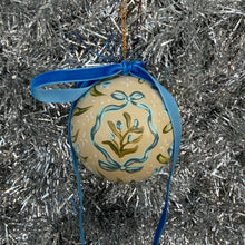 Load image into Gallery viewer, 2025 Ornament No.8