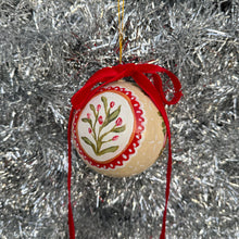 Load image into Gallery viewer, 2025 Ornament No.31