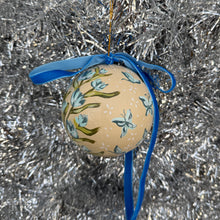 Load image into Gallery viewer, 2025 Ornament No.8